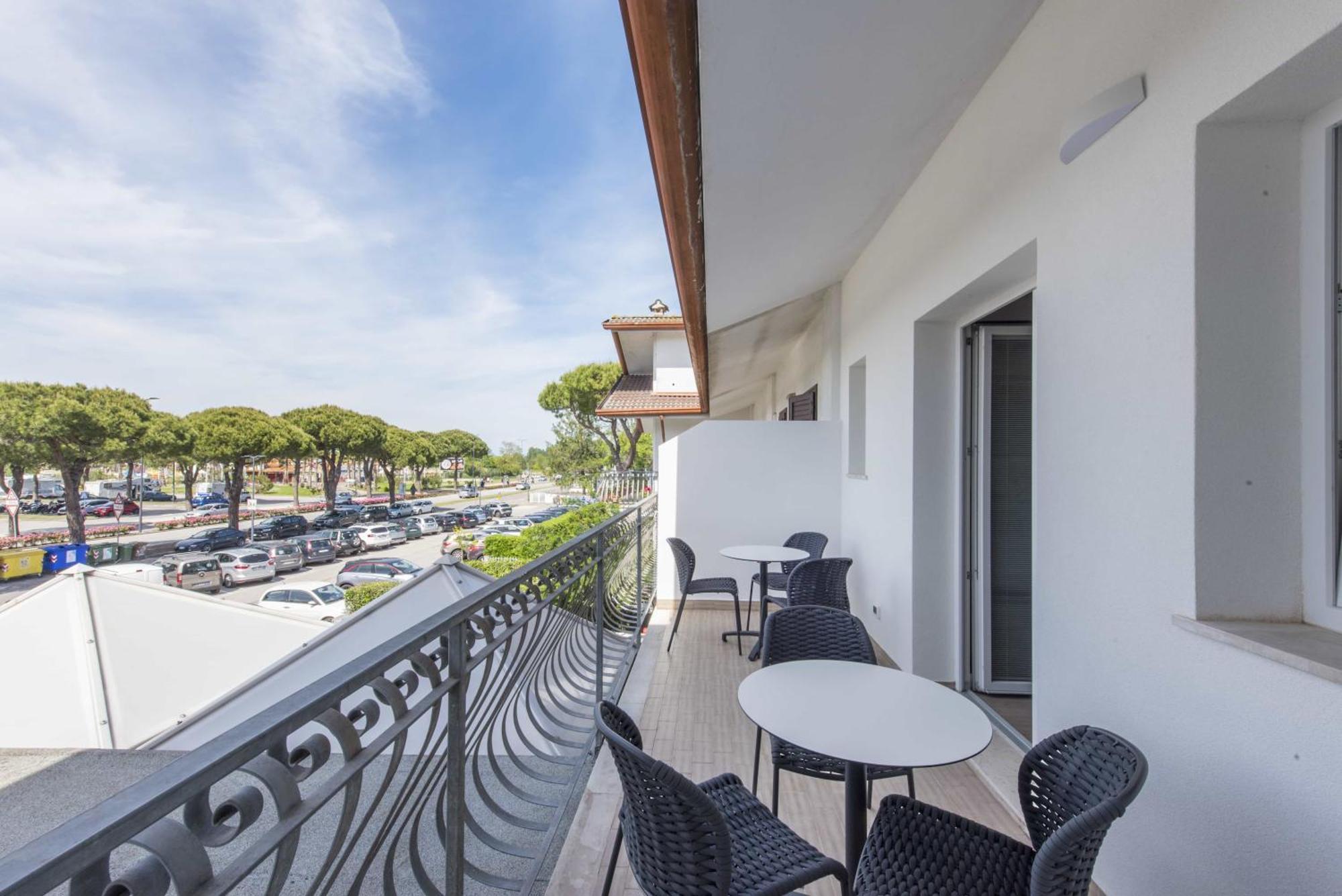 Guesthouse Stadio Lignano Sabbiadoro Exterior foto